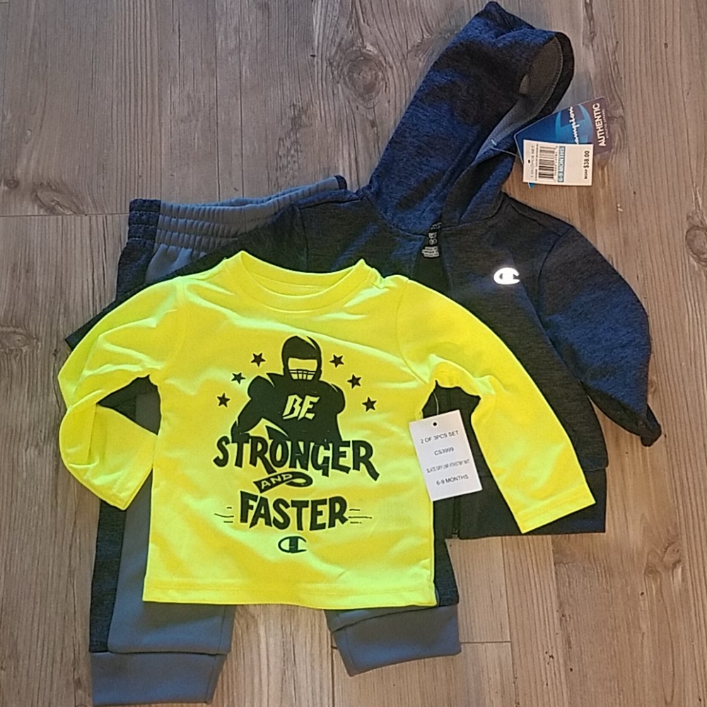 Baby boys brand new 3 piece Champion sweatsuit